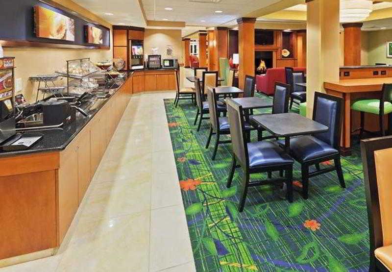 Fairfield Inn & Suites Tulsa South Medical District Ресторант снимка