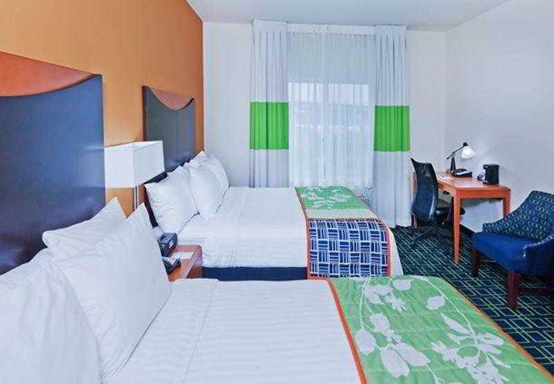Fairfield Inn & Suites Tulsa South Medical District Стая снимка